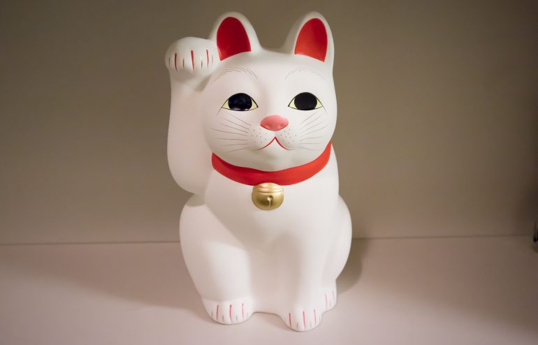 2018年、ユーリンク株式会社に迎えた豪徳寺の招き猫